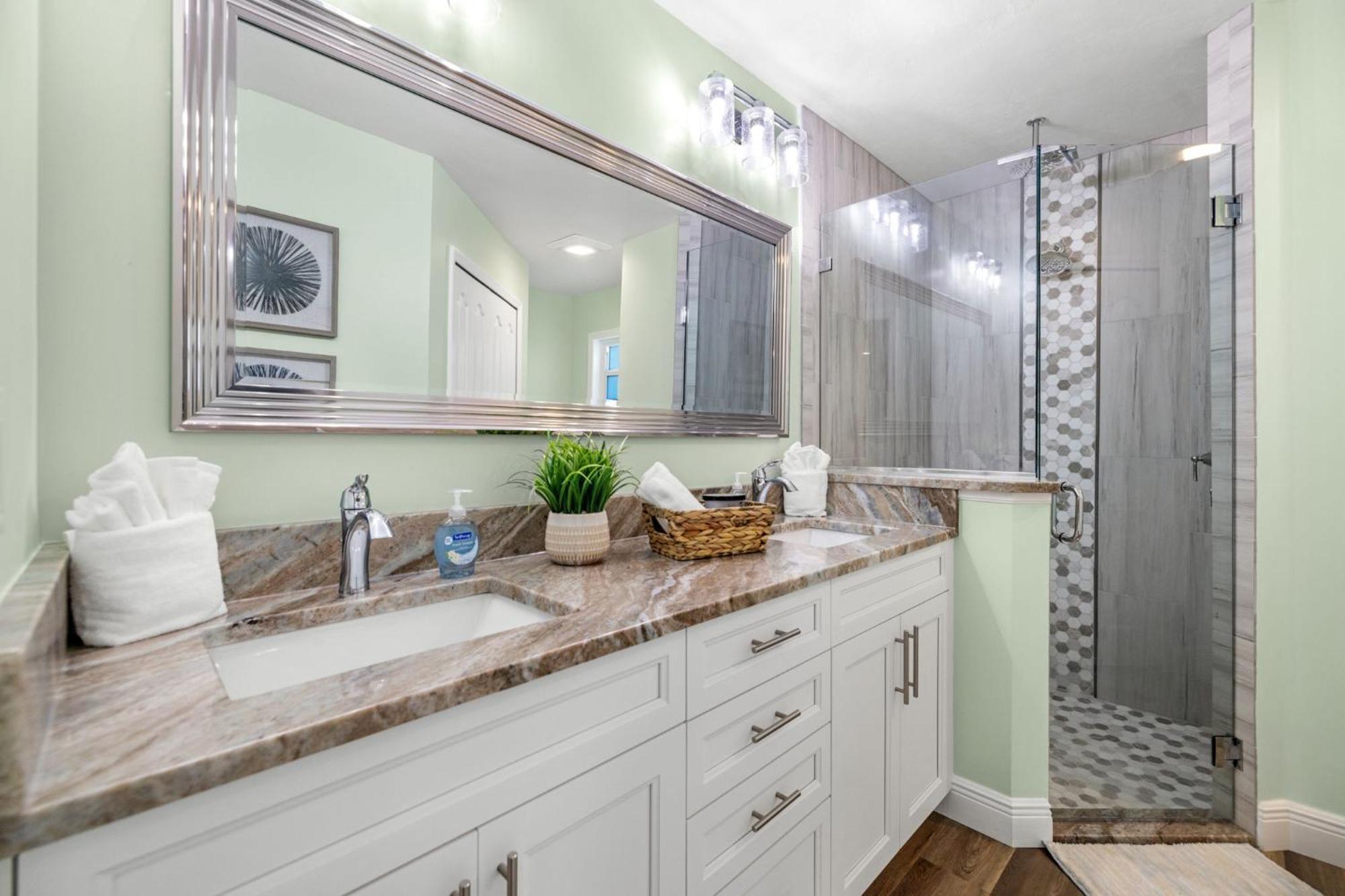 Fully Remodeled Electric-Heated Pool Home On Gulf-Access Canal - Villa Sunny Cape Coral Esterno foto